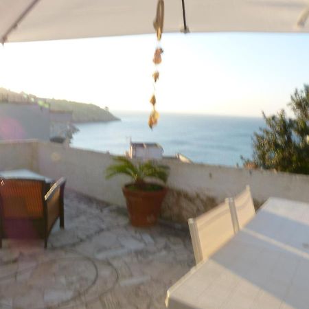Casa Vacanze Vincenzo E Rosanna Castro  外观 照片