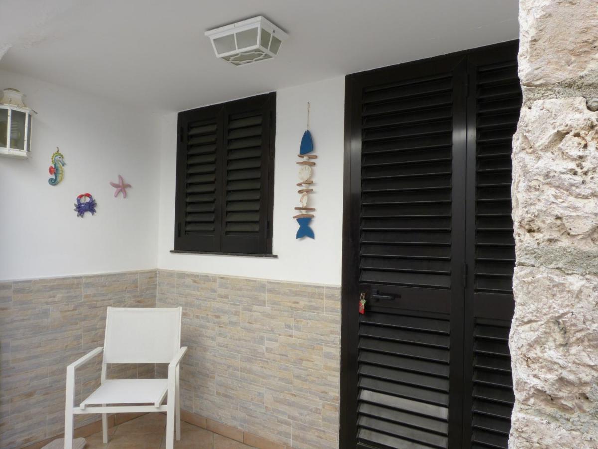 Casa Vacanze Vincenzo E Rosanna Castro  外观 照片